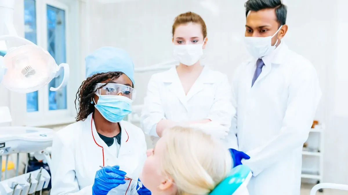5 dicas para o ASB manter a organização nos consultórios odontológicos